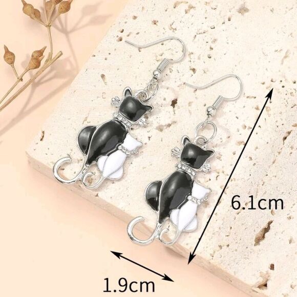 Cat Earrings   - Picture 3 of 5